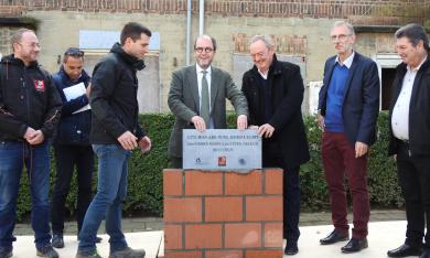 Pose première pierre Bon Air