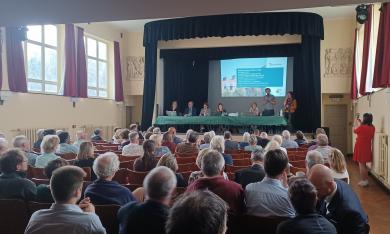 Photo de la séance d'infos aux riverains pour le projet Cailles