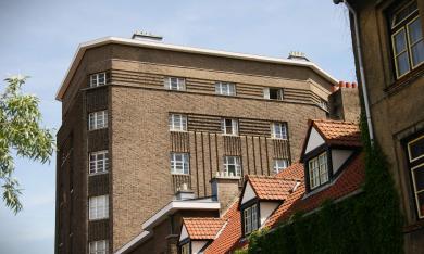 https://www.lelogisfloreal.be/chantiers/renovation-immeuble-pre-des-agneaux-2/#iLightbox[gallery_image_1]/1